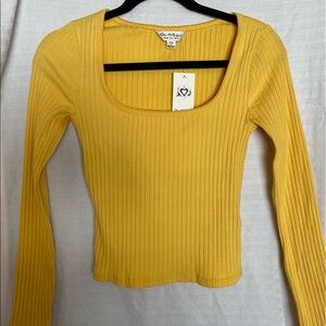 Women’s Yellow Cropped Top